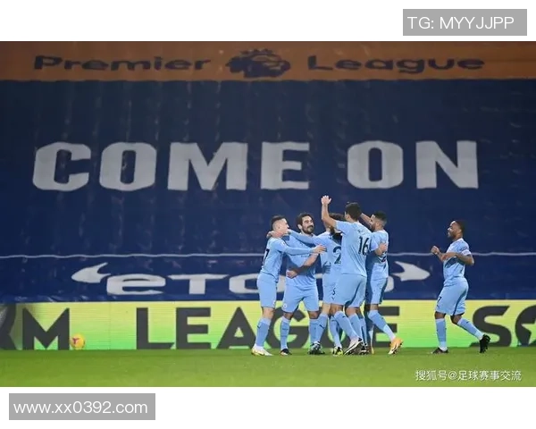 足总杯激战曼城与热刺平局解析逆转瞬间引发全场狂欢