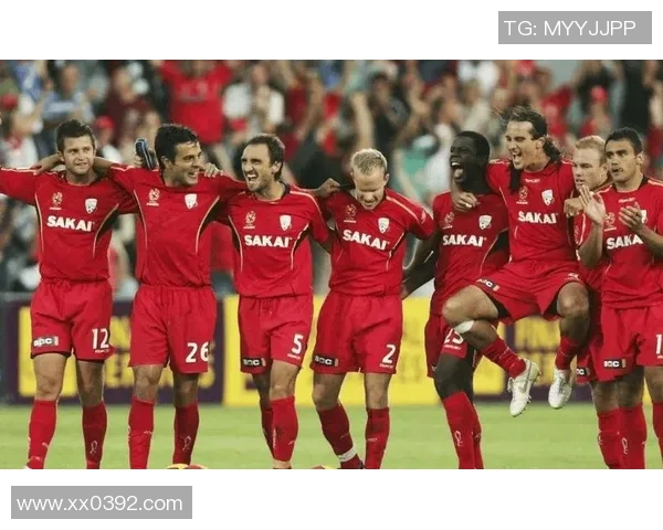 友谊赛精彩对决拜仁与阿森纳战成平局帽子戏法引发全场热潮