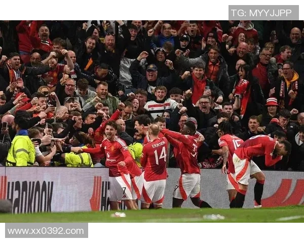 曼联与里昂友谊赛激战三场绝杀瞬间引爆全场精彩回顾