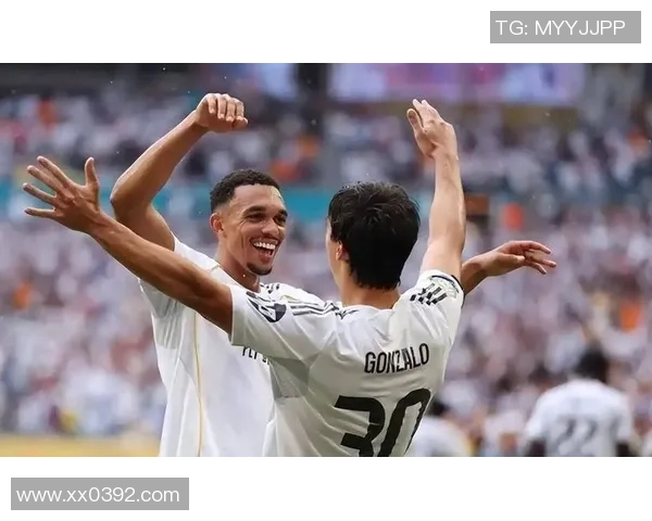 中超精彩对决本菲卡与皇马战成平局补时进球引发全场狂欢解析