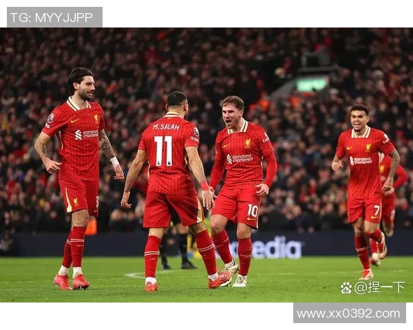 世界杯精彩对决利物浦与曼联战成平局点球大战引爆全场激情瞬间集锦